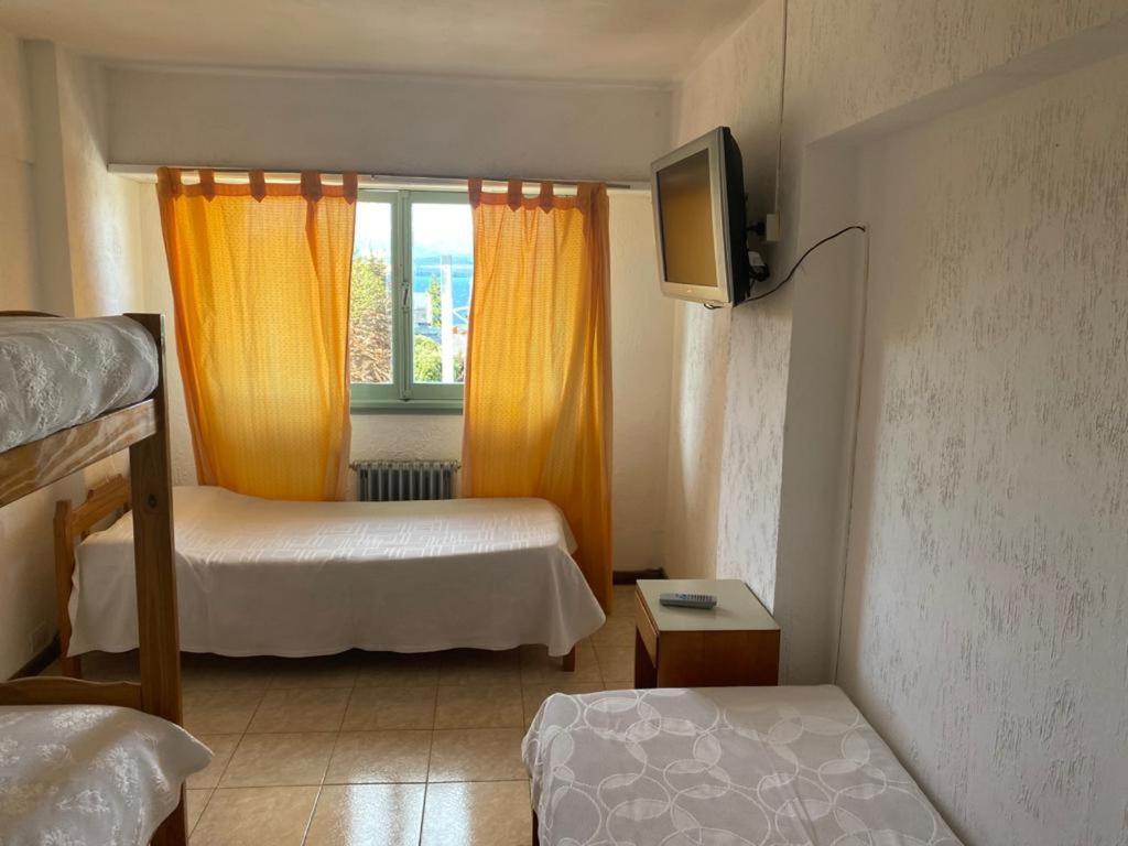 فندق Alojamiento Curru Leuvu Bariloche المظهر الخارجي الصورة